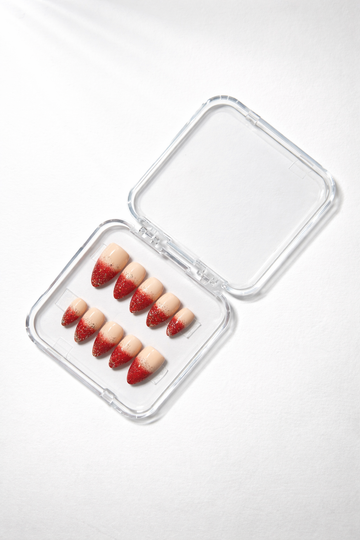 Ruby Fade Elegance Press-on nail