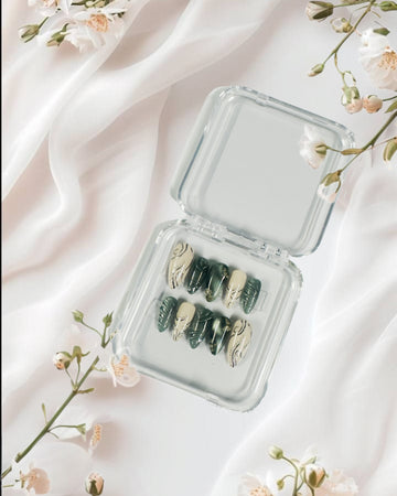 Emerald Elegance Press-On Nails – Marble & Gold Accent Set