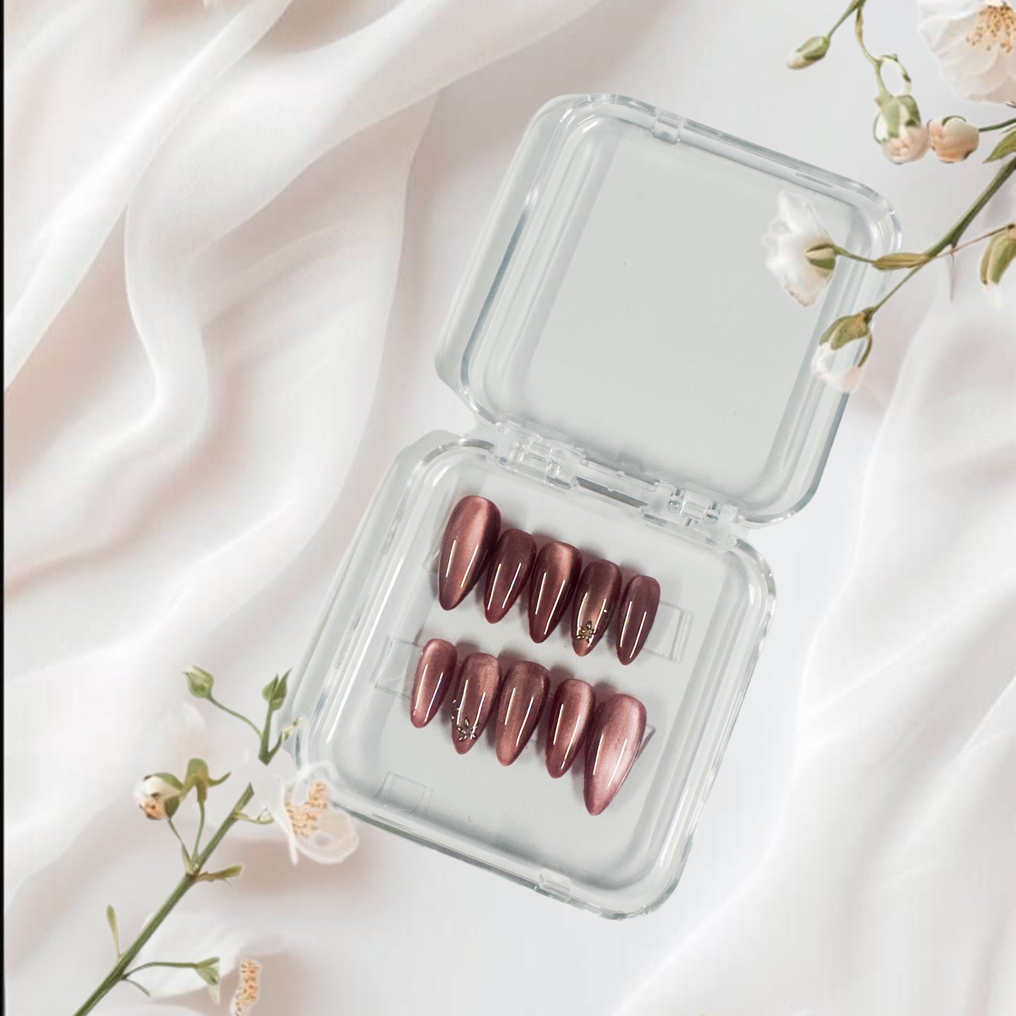 Rose Chrome Press-On Nails – Metallic Shine Almond Set