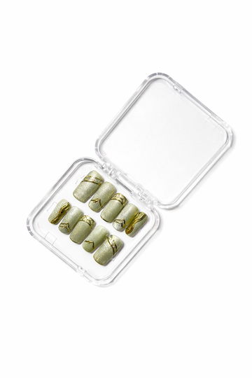 Sage-green shimmer marble set with gold accents 🌿✨