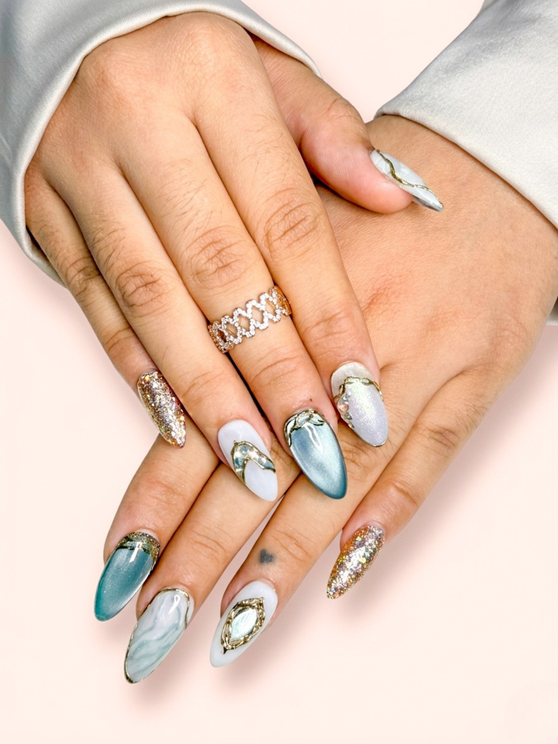 Sea gold shine handmade reusable press on nails by Glossora