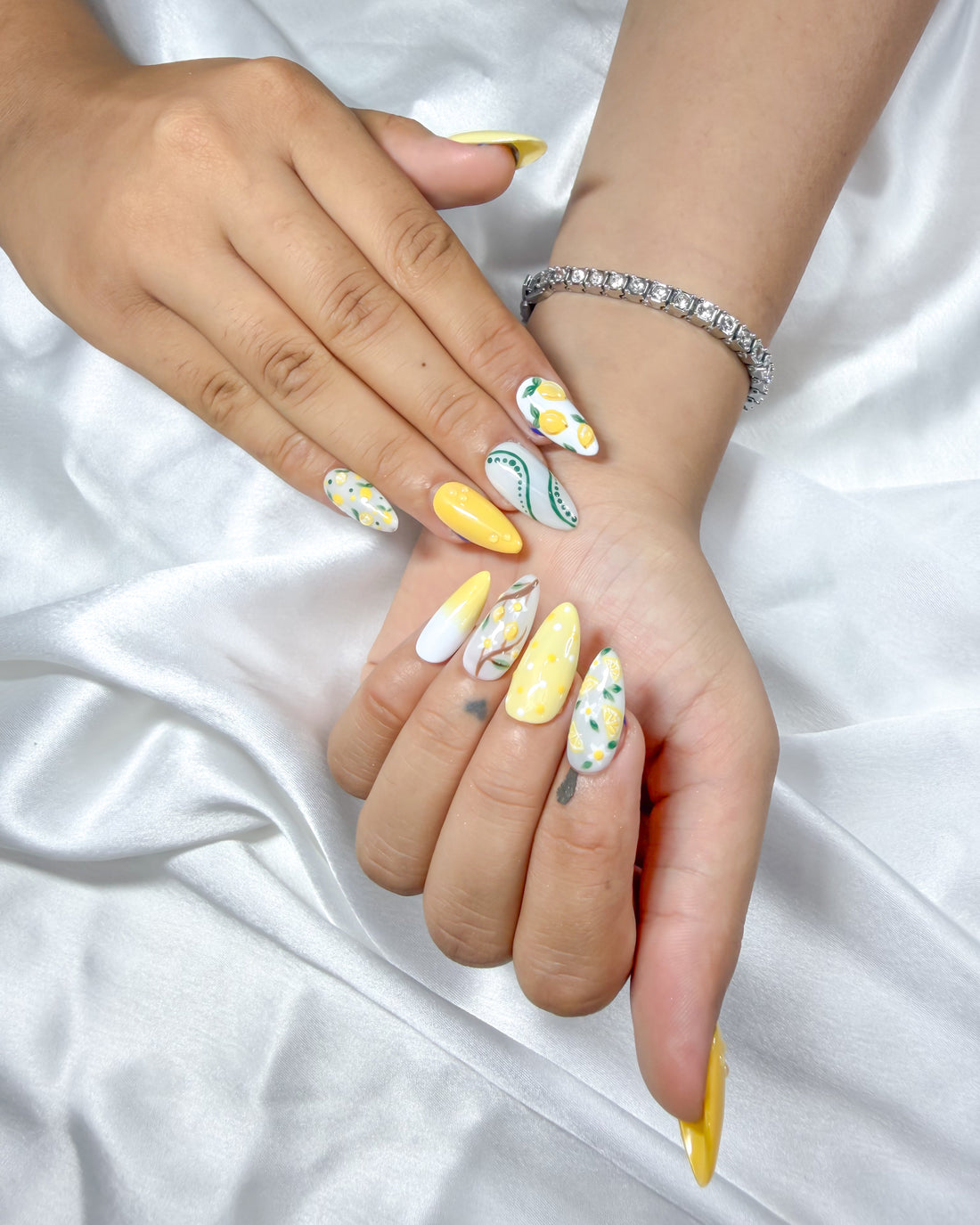 Lemon grove handmade reusable press on nails by Glossora