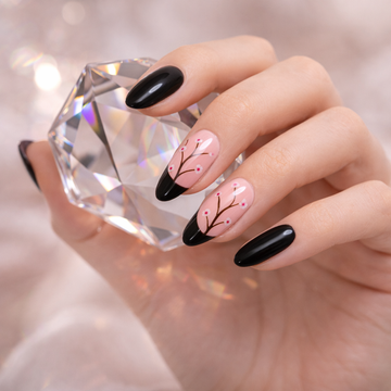 Black & blush floral press-on nail
