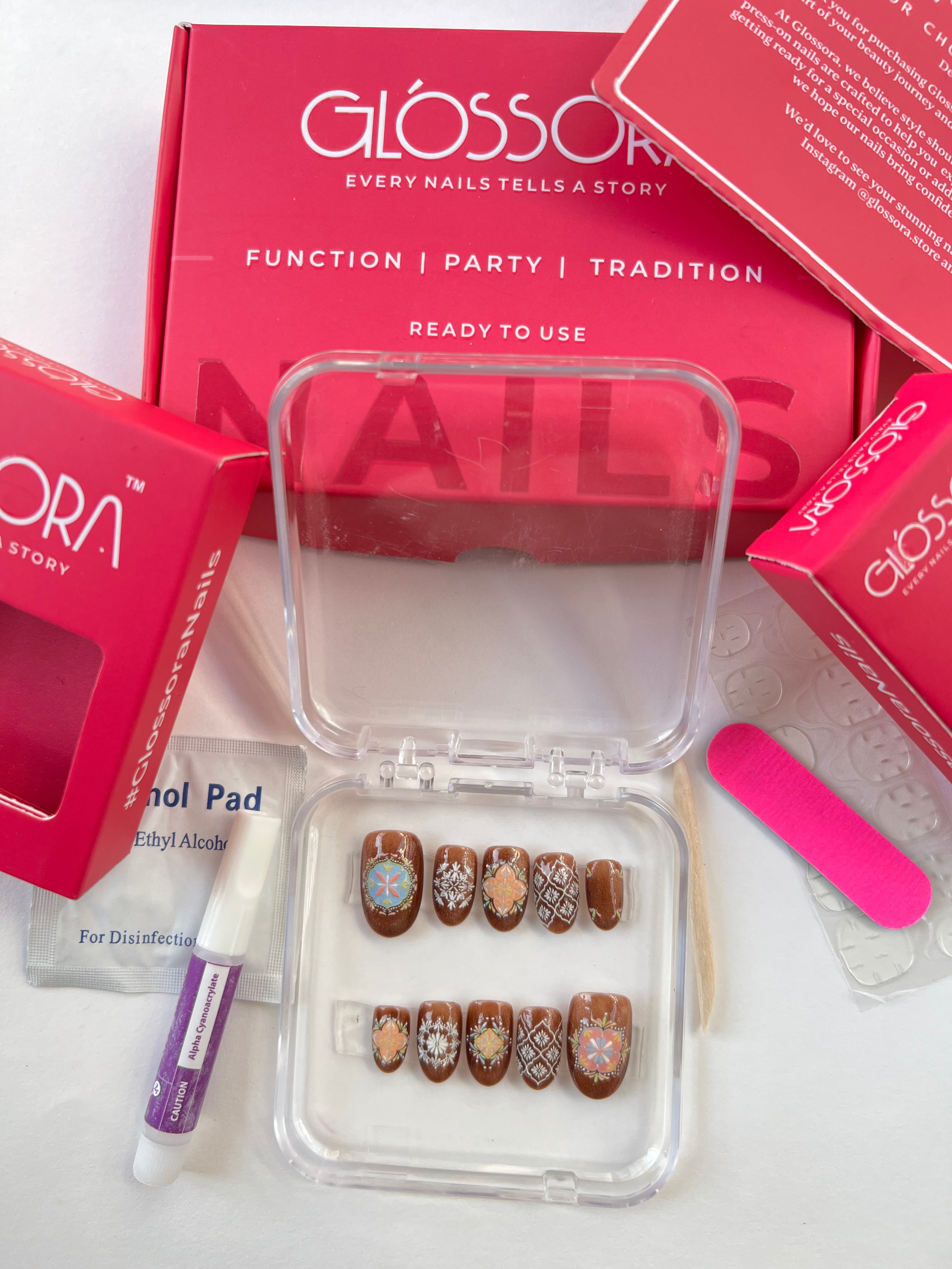 Frosted Knit Elegance Nails