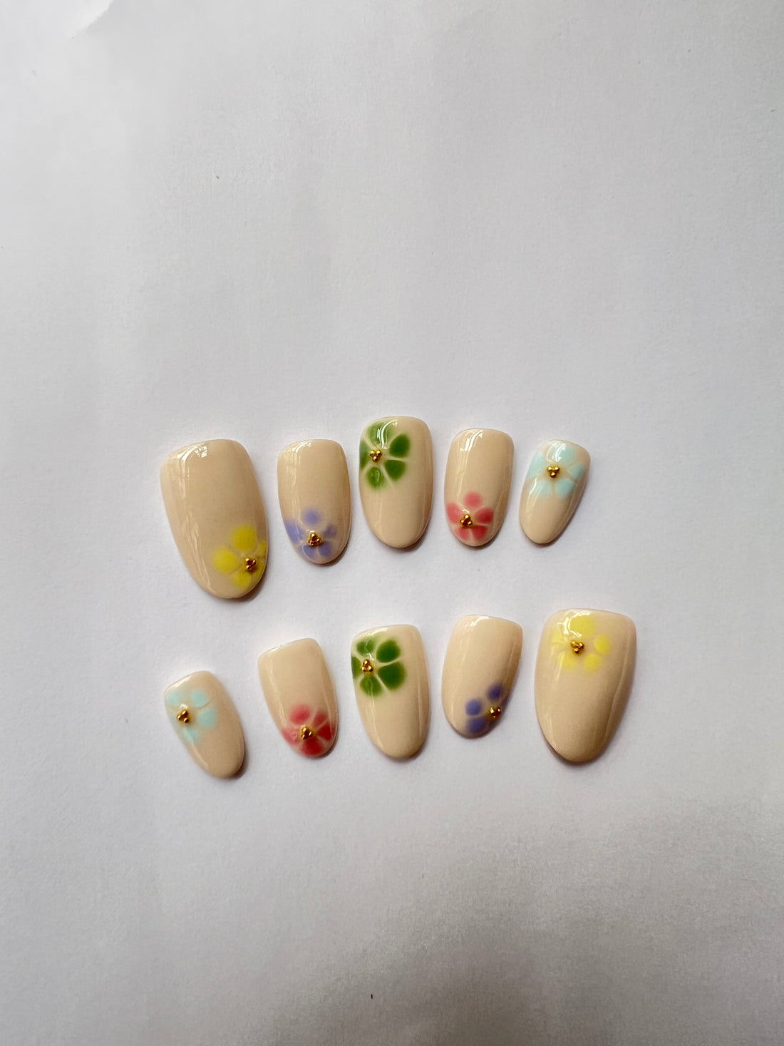Pastel Floral Press-On Nails – Soft Spring Garden Design