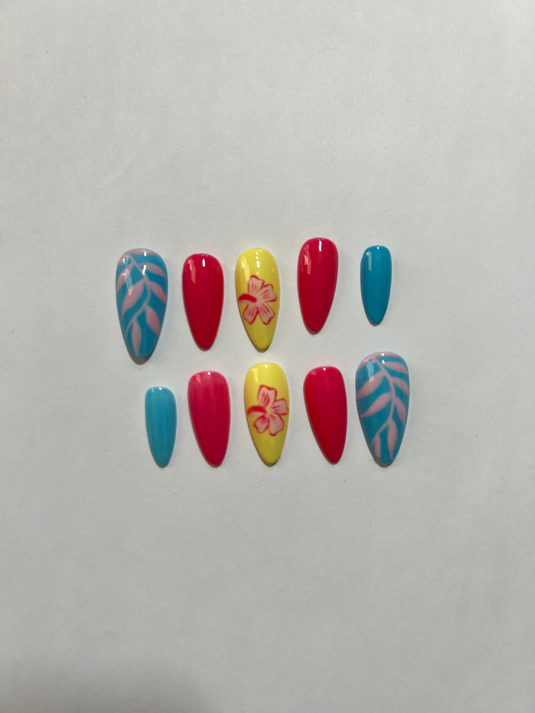 Tropical Paradise Press-On Nails – Vibrant Pink, Yellow & Blue with Leaf Art