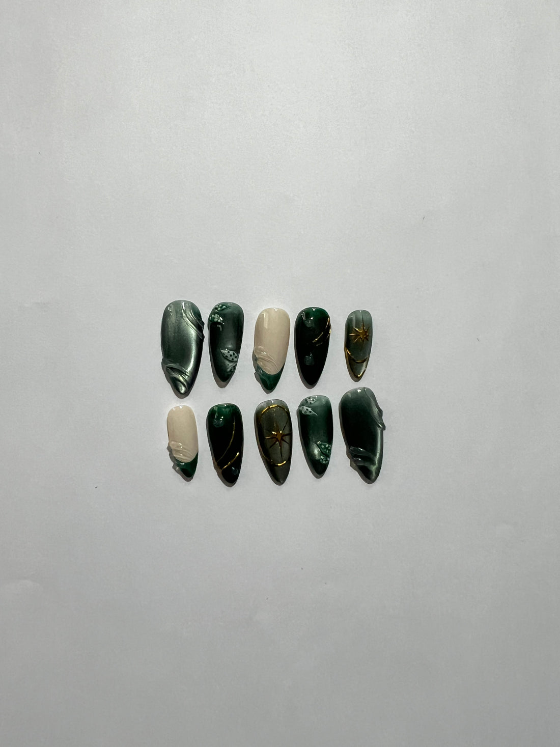 Emerald Marble Press-On Nails with Gold Foil – Luxe & Elegant