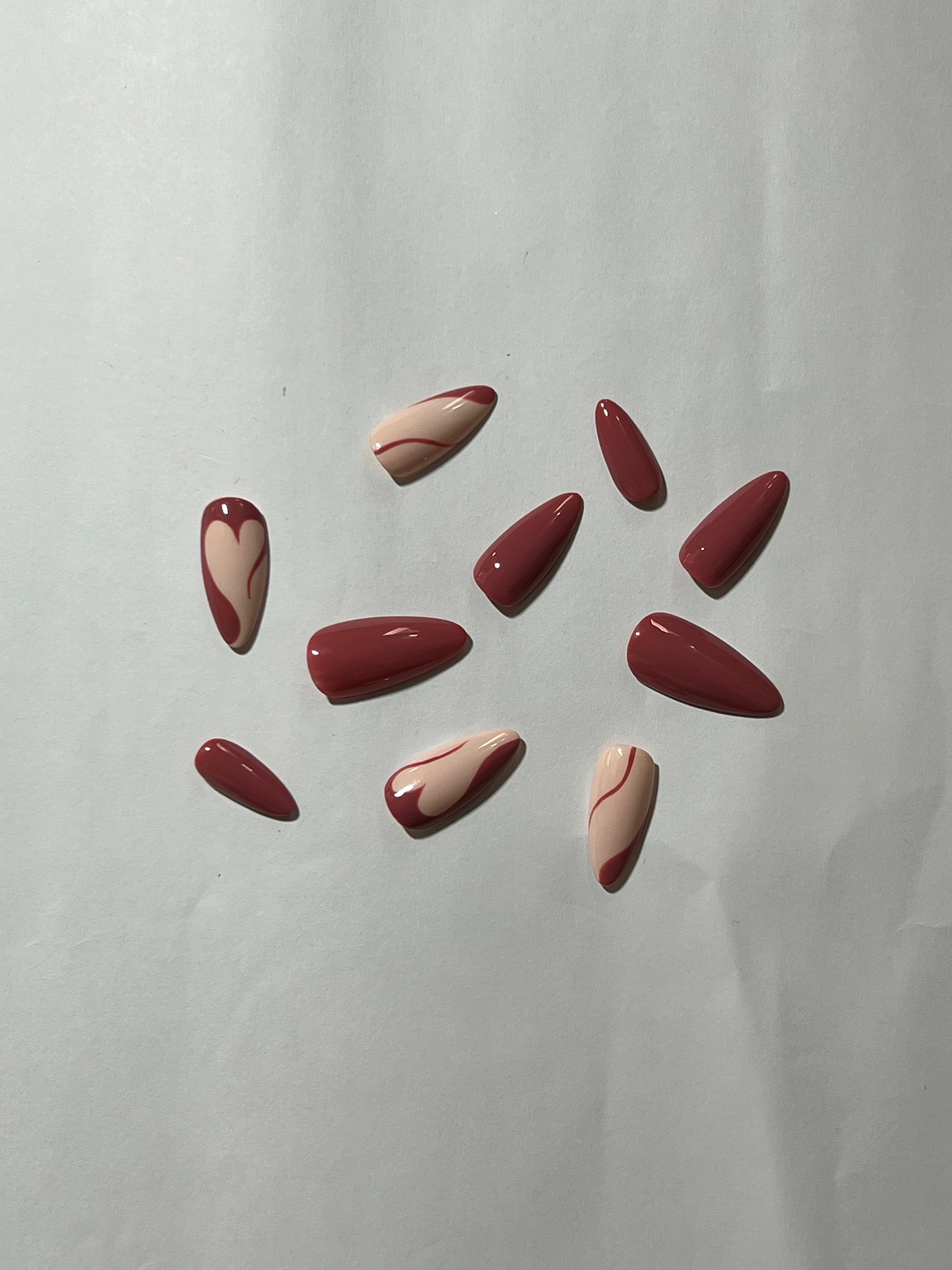 Sweetheart Swirls Press-On Nails