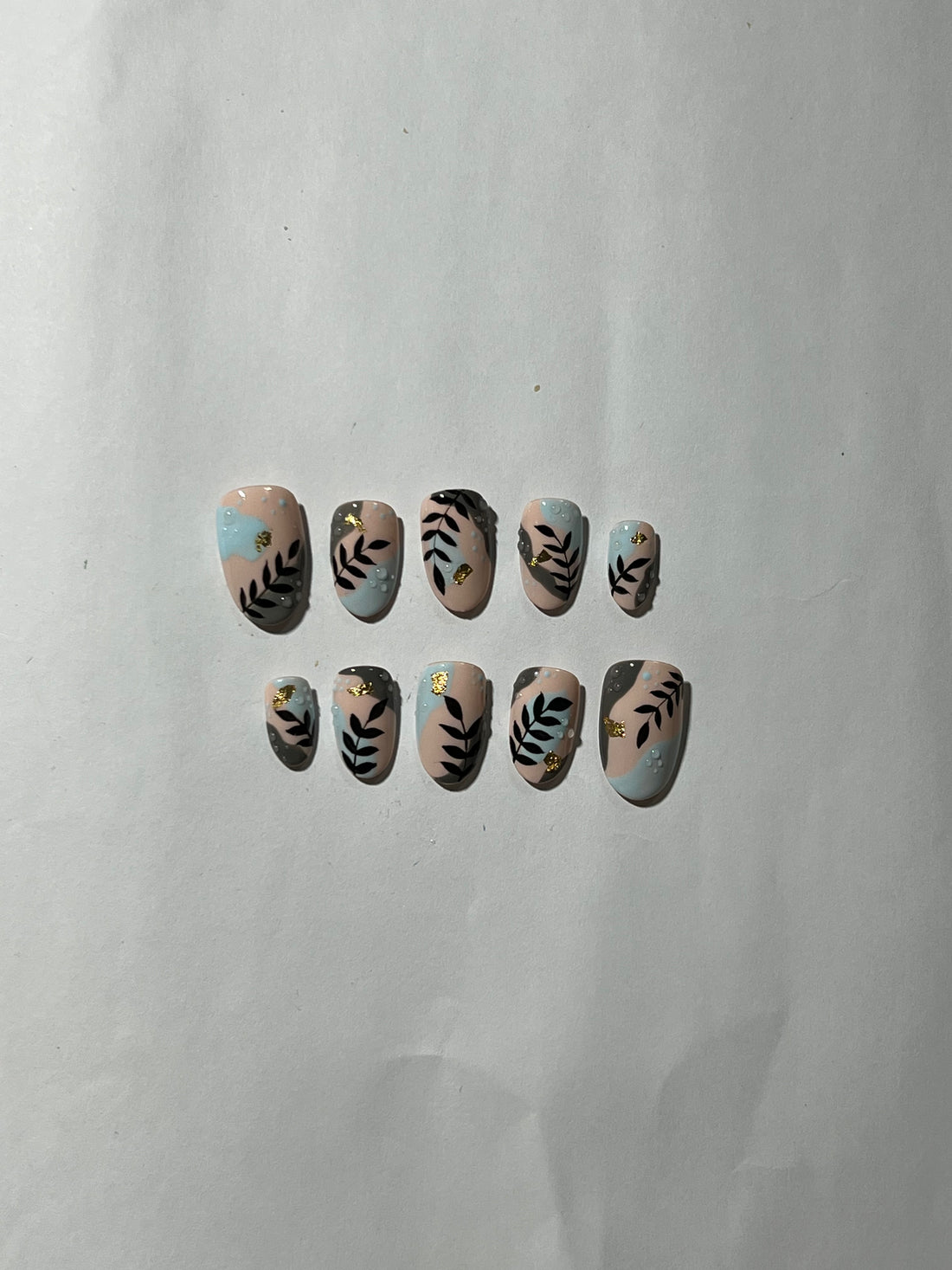 Golden Leaf Elegance Press-On Nails