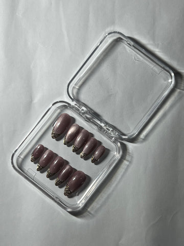 Mauve Gold Velvet Nails