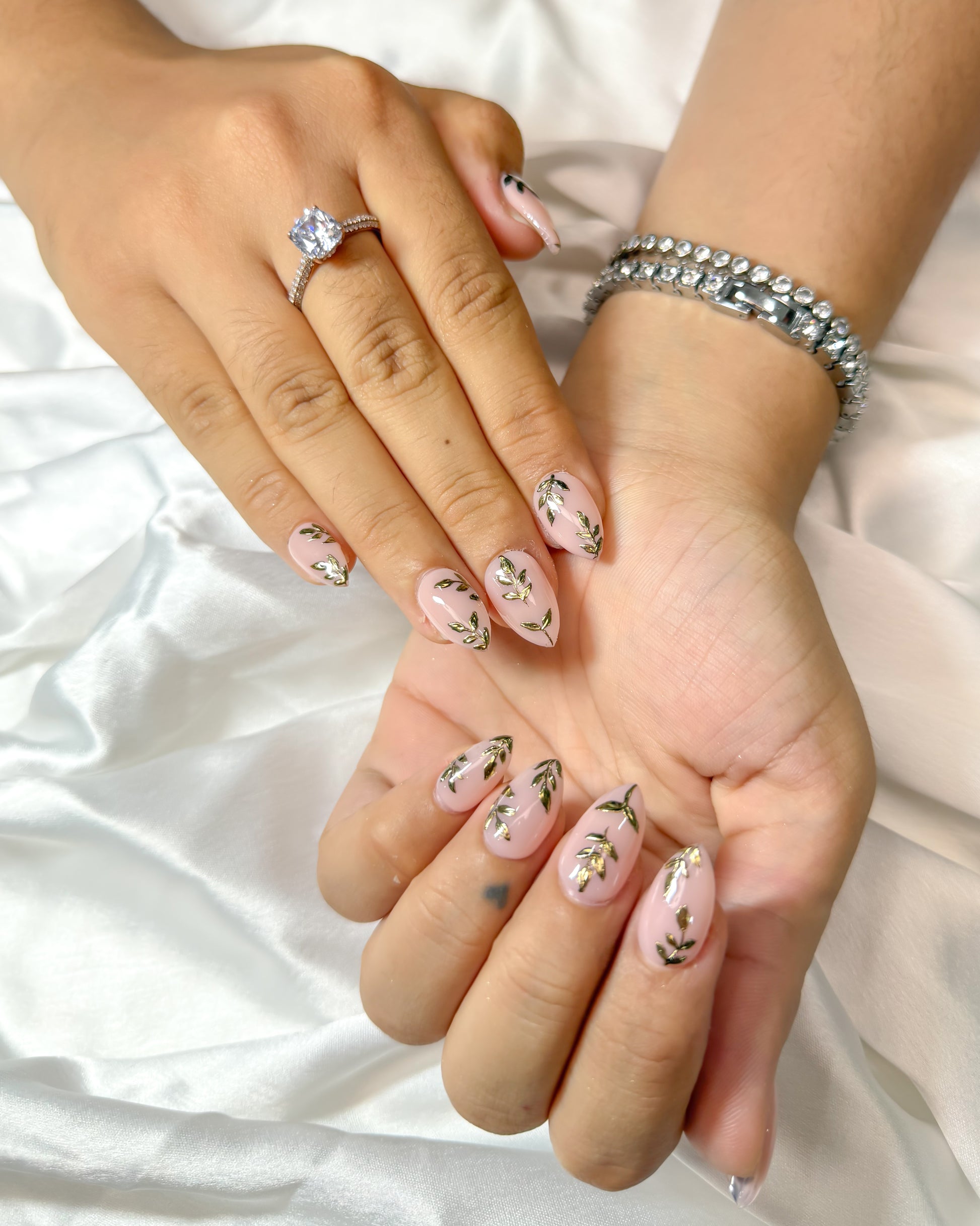 Blush gold vine handmade reusable press on nails by Glossora